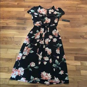 Cutout Floral print dress from Lulu’s